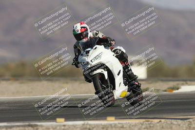 media/Oct-26-2025-Race Pace (Sun) [[c1447ca738]]/Non Verified (1st 20 Minutes of every Hour)/4-Turn 14 (1110am)/